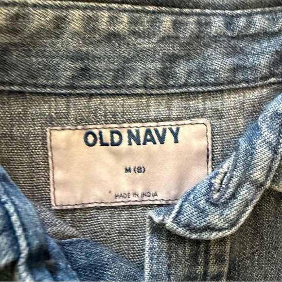 Bundle of button down shirt for boys Zara, H&M and old navy - Picture 9 of 11